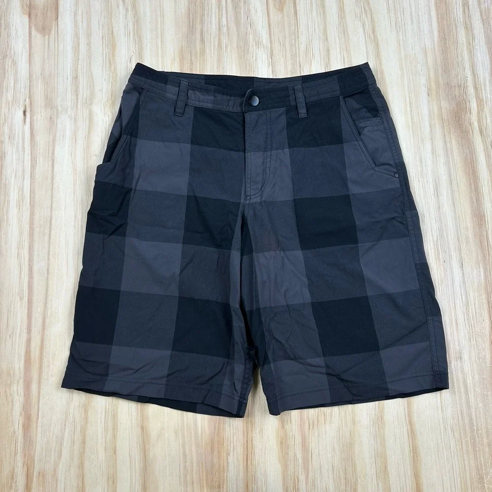 Lululemon‎ Men's Commission Shorts FITS 32 Grey Black Buffalo Plaid Chino Golf